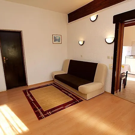 Apartment Blue 324 *