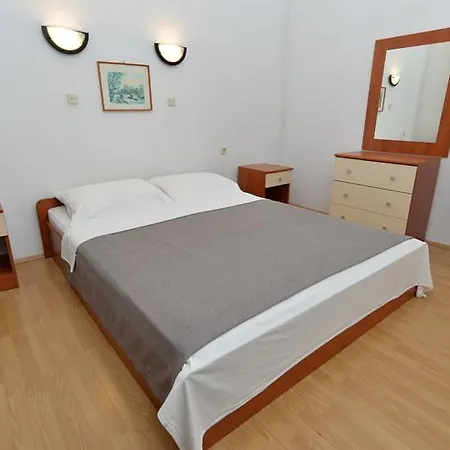 Apartment Blue 324